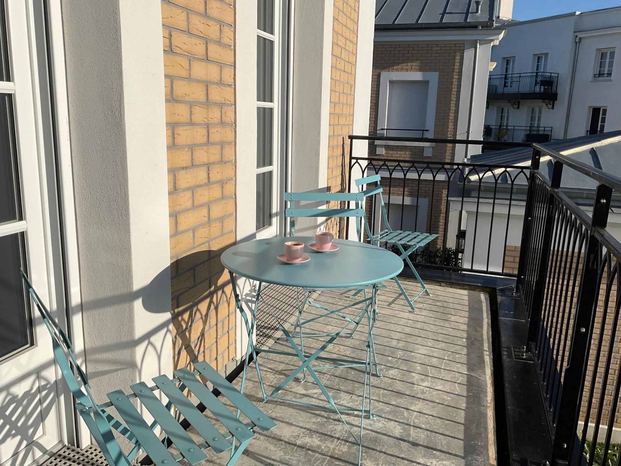 Sunny Apartment Near Disneyland Paris - Liz Appart Serris Exterior photo